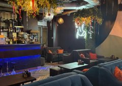 Кальянная, паб, lounge cafe, lounge bar «Mos lounge&bar», Москва,  улица Арбат,  6/2