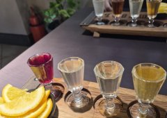Ресторан «Штофъ Екатерининский», Екатеринбург,  улица 8 Марта,  8д