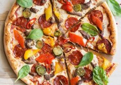 Ресторан, пиццерия, кафе, доставка «Peperoni», Санкт-Петербург,  Полюстровский проспект,  84а