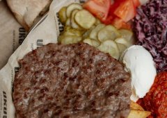 Кафе, спорт-бар, доставка «UKUSNO сербская кухня», Санкт-Петербург,  Столярный переулок,  13
