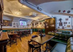 Ресторан, спорт-бар, кафе, доставка «Beer House», Санкт-Петербург,  Невский проспект,  20