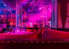 Стриптиз-клуб «Burlesque», Москва,  Марксистская улица,  34,  стр.10