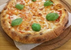 Пиццерия, кафе «Santa Mozzarella!», Киров,  улица Воровского,  10