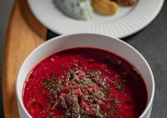 Ресторан, спорт-бар, бар, доставка «Раковая на Маяковке», Москва,  Большая Садовая улица,  5 к1