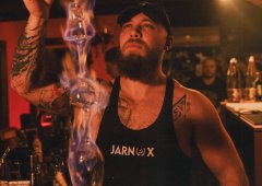 Ночной клуб, бар, стриптиз-клуб, lounge bar «Плохие Парни», Санкт-Петербург,  Большая Конюшенная 2