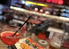 Ресторан, банкетный зал, доставка «Агонь Bbq Ratskeller», Екатеринбург,  улица 8 Марта,  8Б