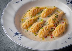 Ресторан, спорт-бар, бар, доставка «Раковая на Маяковке», Москва,  Большая Садовая улица,  5 к1