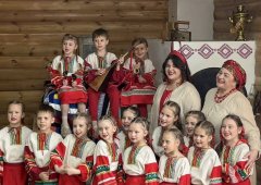 Кафе, столовая «Емеля», Нерюнгри,  улица Карла Маркса,  8/2