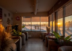 Кафе, кофейня «Pinky Bistro», Чебоксары,  Президентский бульвар,  1а