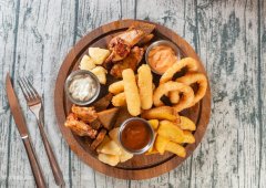 Бар, кафе «Maggie`s Pub&Grill», Санкт-Петербург,  Кондратьевский проспект,  62 к1