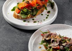 Кальянная, кафе, спорт-бар, lounge bar «Родня», Казань,  Чистопольская улица,  86/10