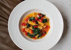 Ресторан, спорт-бар «de Torino», Москва,  Мясницкая улица,  14/2 ст1