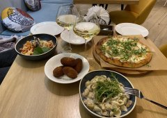 Пиццерия, кафе «Santa Mozzarella!», Киров,  улица Воровского,  10
