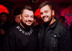 Бар, кафе, ночной клуб, караоке-клуб «Руки Вверх!», Москва,  Тверская улица,  22