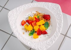 Кафе, кофейня «Pinky Bistro», Чебоксары,  Президентский бульвар,  1а