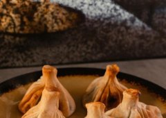 Ресторан, спорт-бар, кафе «Большой Грузинский», Санкт-Петербург,  Невский проспект,  20