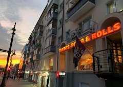 Суши-бар, пиццерия, кафе, доставка «Bikers Pizza & Rolls», Пермь,  Комсомольский проспект,  30